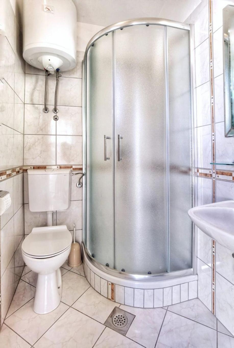 Apartments Branka - 30 M From Beach سيفيد المظهر الخارجي الصورة